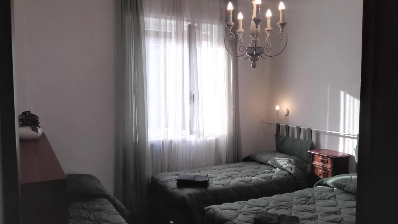 Minihouselarissa Diverona Verona
