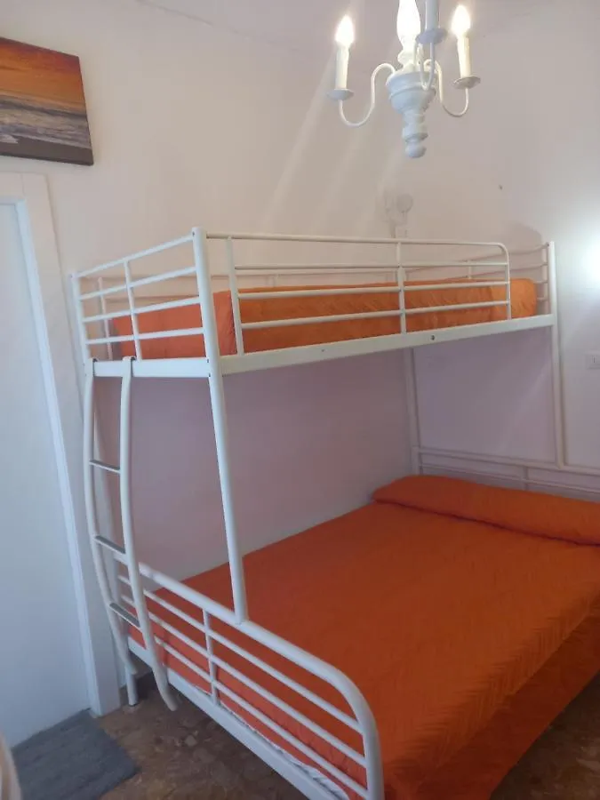 Minihouselarissa Diverona Italy