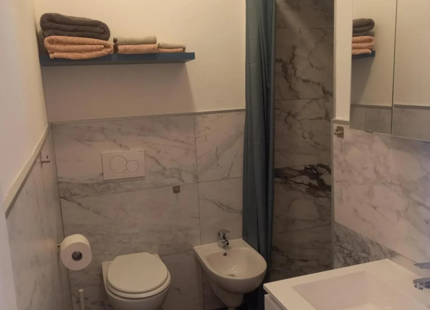 Minihouselarissa Diverona 0*, Verona Italy